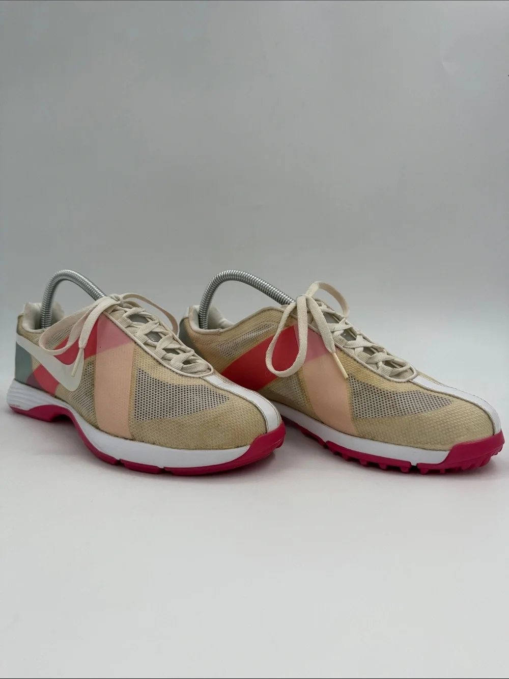 Nike Lunar Summer Lite Women's Spike-less Golf Shoe Women's Size 8.5 Peach Coral